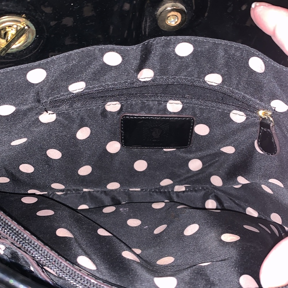 Anne Klein bag. - Picture 5 of 10